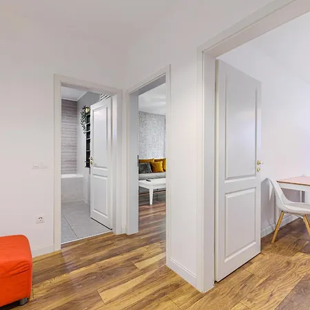 Koa - Sunlight Apartment Braşov Extérieur photo